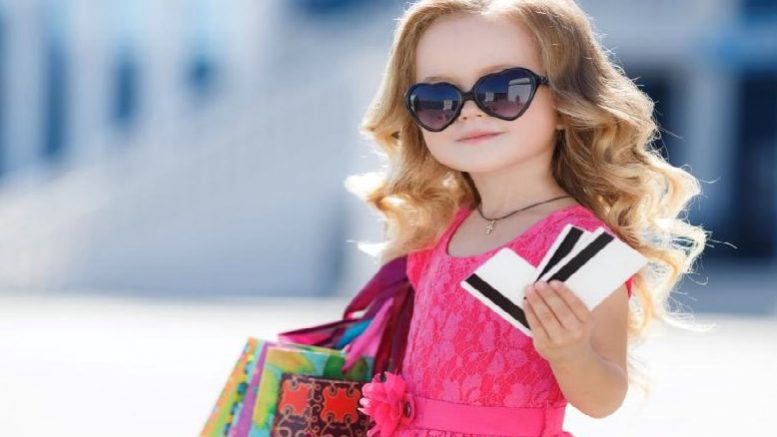 Survey Shows Kids Usage Of Credit Card Has Went Up